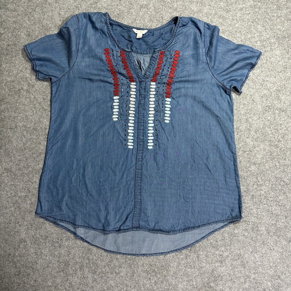 Est. 1946 Embroidered Chambray Top L Blue V-Neck High-Low Boho